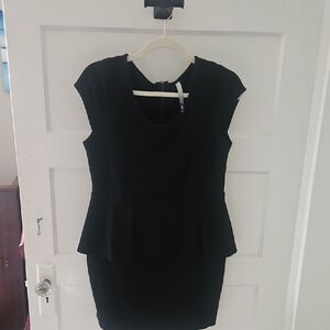 Kensie Black Zippered Dress